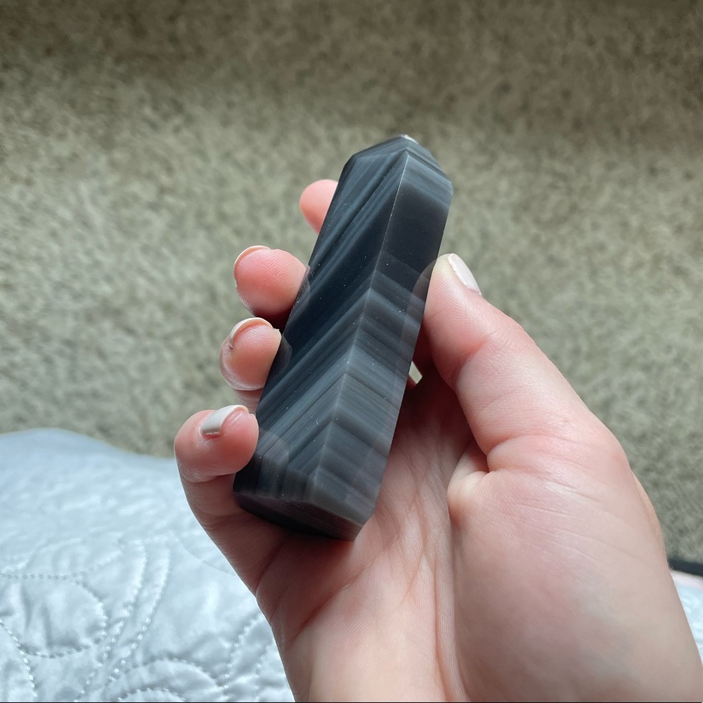 Obsidian point